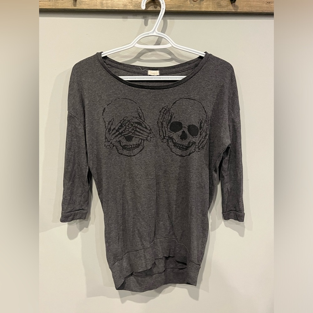 5/$20 size xsmall garage shirt
